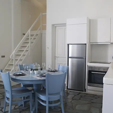 Dafni's Philoxenia Nausa