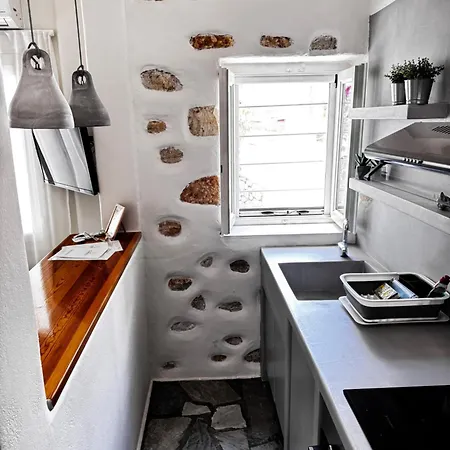 Hotel apartamentowy Dafni's Philoxenia