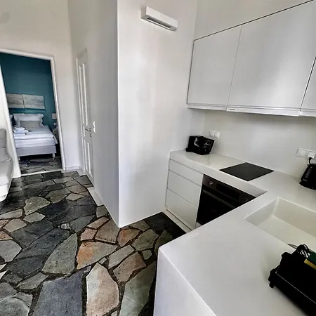 Hotel apartamentowy Dafni's Philoxenia Nausa