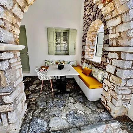 Hotel apartamentowy Dafni's Philoxenia