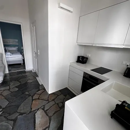 Hotel apartamentowy Dafni's Philoxenia Nausa