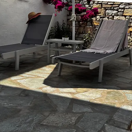 Hotel apartamentowy Dafni's Philoxenia