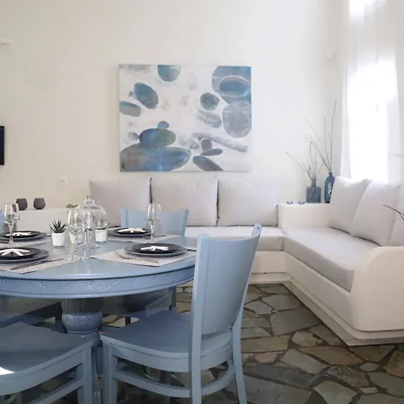 Dafni's Philoxenia Aparthotel 4*