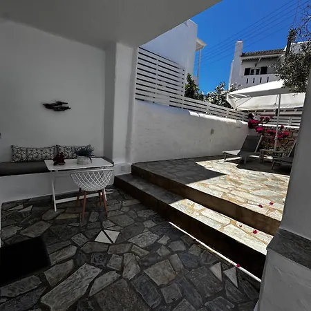 Dafni's Philoxenia Aparthotel Naousa