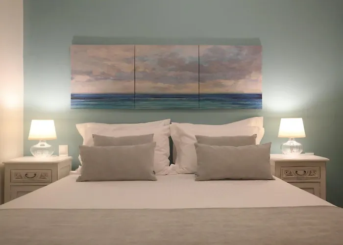 Dafni's Philoxenia Apartahotel 4*