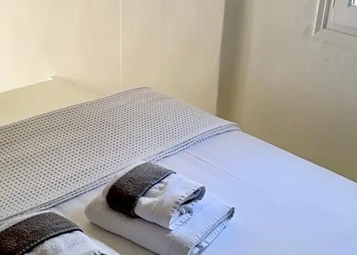 Dafni's Philoxenia Apartahotel 4*