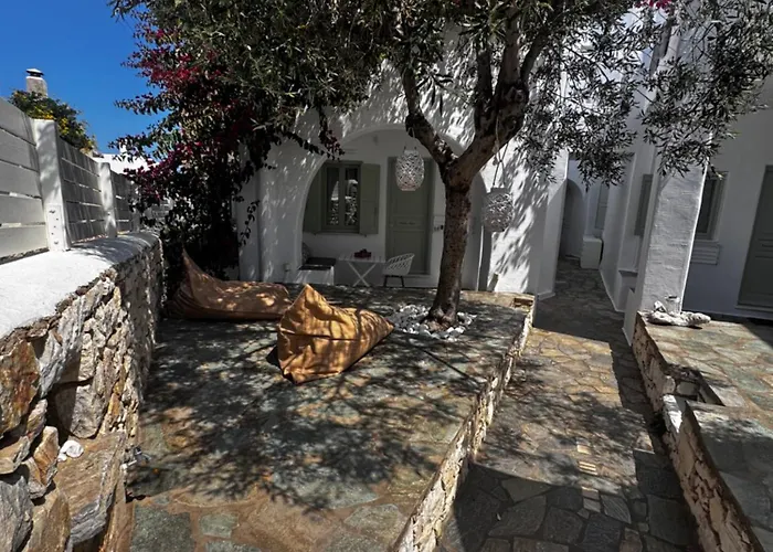 Apartahotel Dafni's Philoxenia Naousa (Paros)